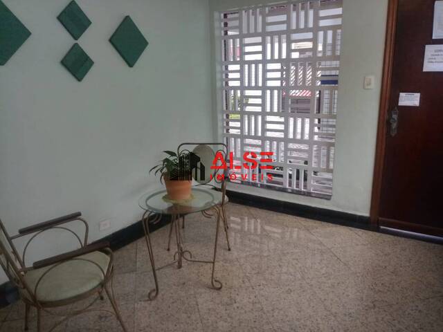 #6195 - Apartamento para Locação em Santos - SP