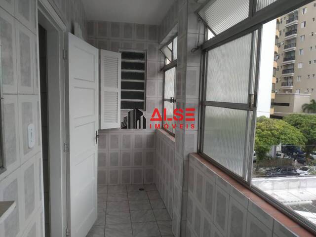 #6224 - Apartamento para Locação em Santos - SP