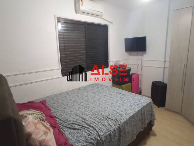 Apartamento para Venda em Santos - 4