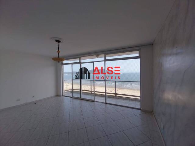 #L6219 - Apartamento para Venda em Santos - SP