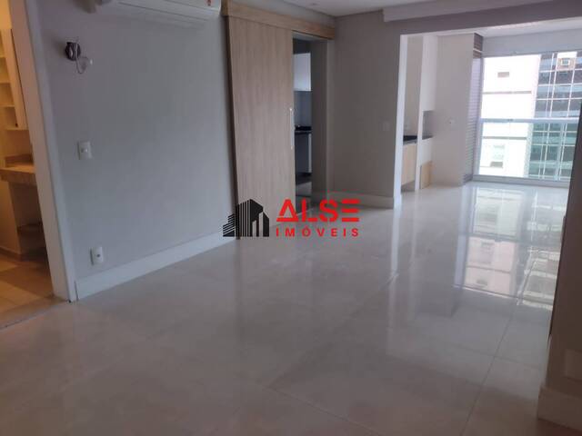 #L6220 - Apartamento para Venda em Santos - SP