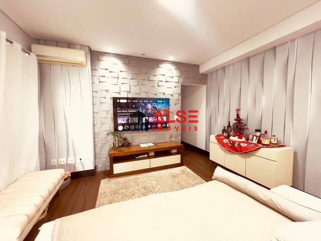Apartamento para Venda em Santos - 4