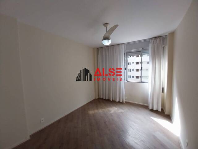 #2398 - Apartamento para Venda em Santos - SP - 1