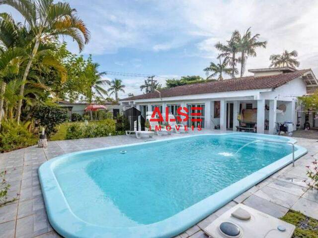 #7634 - Casa para Venda em Guarujá - SP - 2