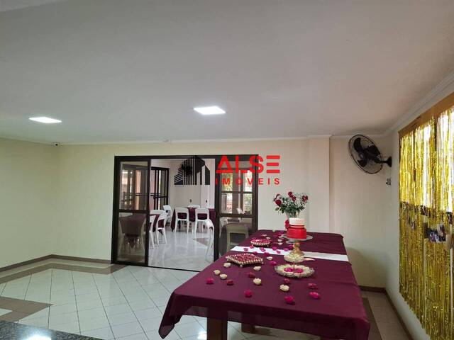 Apartamento para Venda em Santos - 5