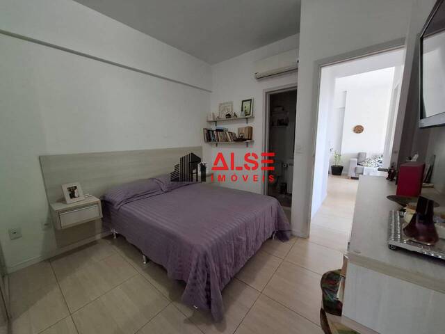 #2419 - Apartamento para Venda em Santos - SP