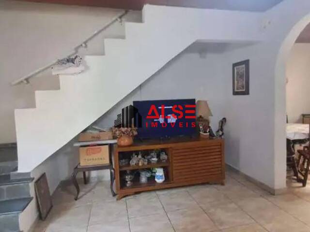 Sobrado para Venda em Santos - 4