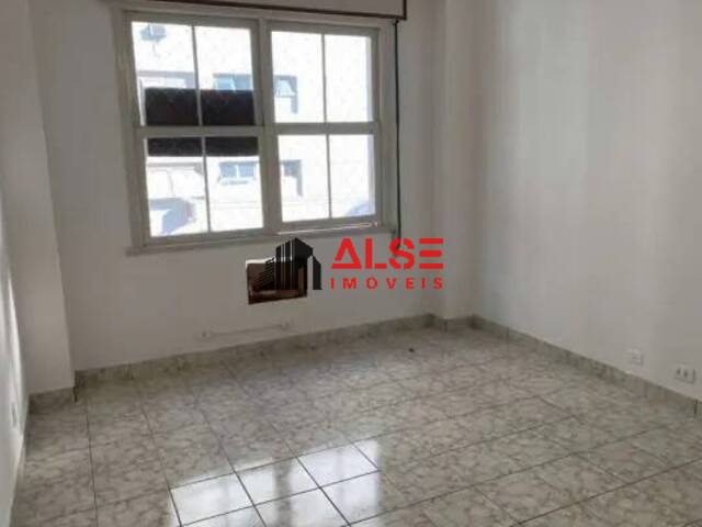 #1383 - Apartamento para Venda em Santos - SP