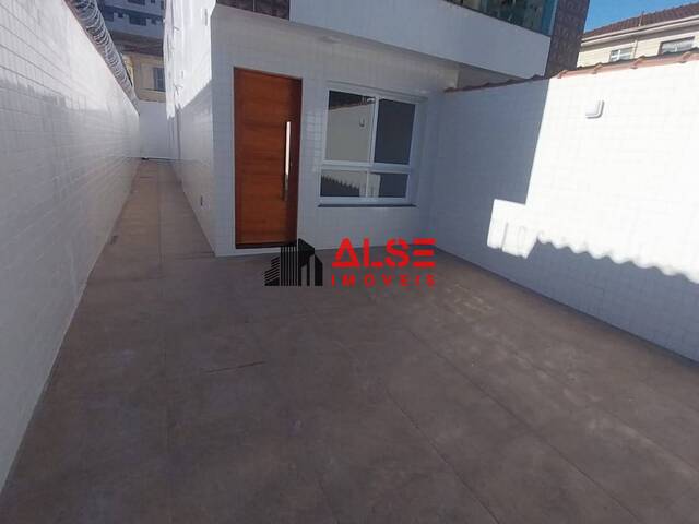 #7987 - Casa para Venda em Santos - SP - 2