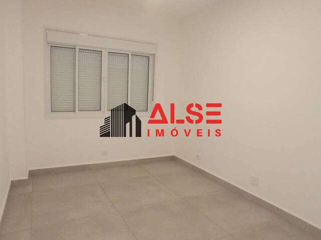 Apartamento para Venda em Santos - 4