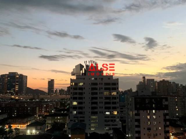 #7650 - Apartamento para Venda em Santos - SP - 1