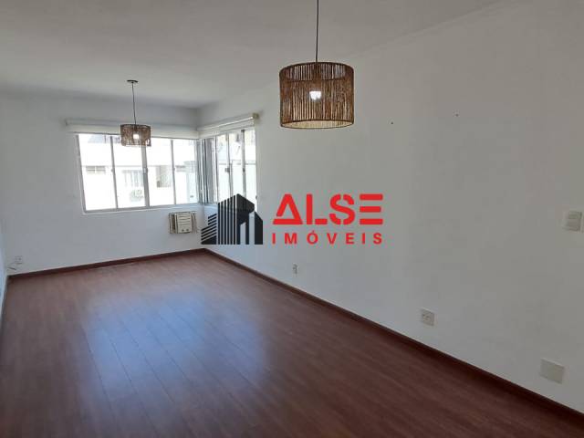 #2446 - Apartamento para Venda em Santos - SP