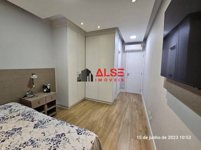 Apartamento para Venda em Santos - 4