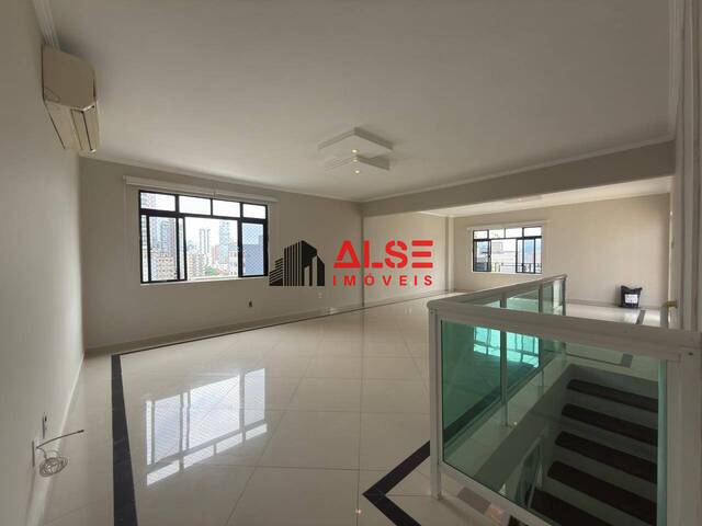 Apartamento para Venda em Santos - 2