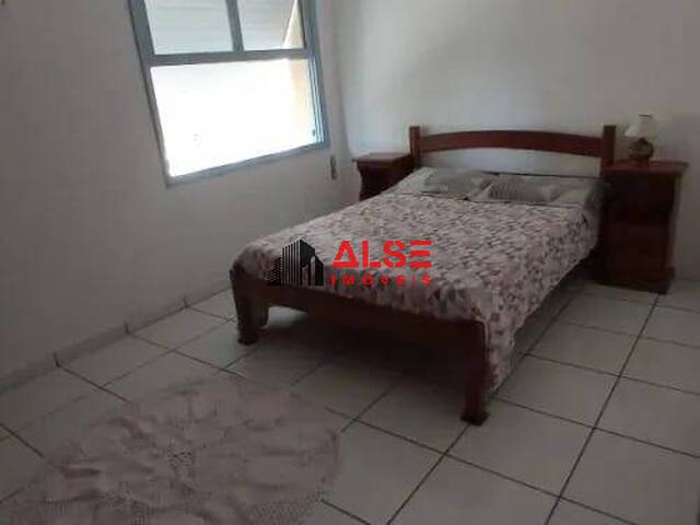 Apartamento para Venda em São Vicente - 2