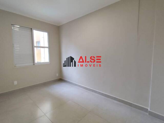 Apartamento para Venda em Santos - 4