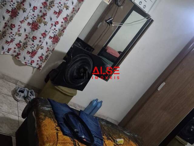 Apartamento para Venda em Santos - 4