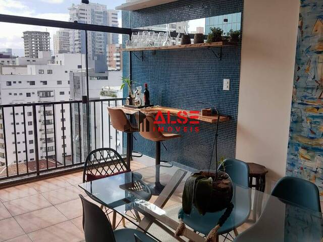Apartamento para Venda em Santos - 2