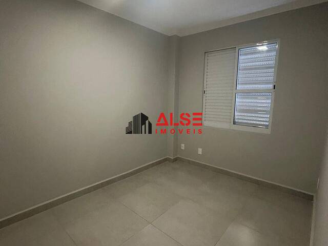#L2041 - Apartamento para Locação em Santos - SP - 2